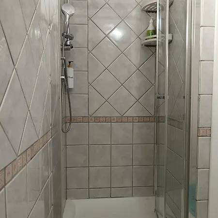 House Apartament *
